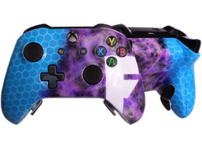 Xbox One - Evil Shift Fortnite Edition